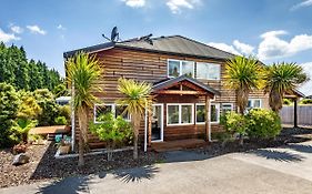 Chalet Gryon - Large 3 Bedroom With Fireplace